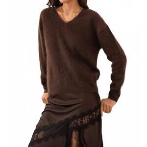 NEW CHOKLATE PARIS andrea brushed sweater in chocolate